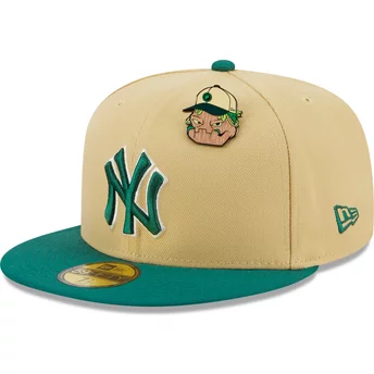 New Era Flat Brim 59FIFTY The Elements Earth Pin New York Yankees MLB Beige and Green Fitted Cap