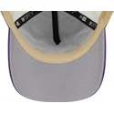 shapka-izvita-traker-bezhov-snapbek-9forty-a-frame-all-day-na-los-angeles-lakers-nba-ot-new-era