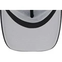 schwarze-trucker-kappe-mit-schwarzem-logo-9forty-a-frame-all-day-trucker-der-chicago-bulls-nba-von-new-era
