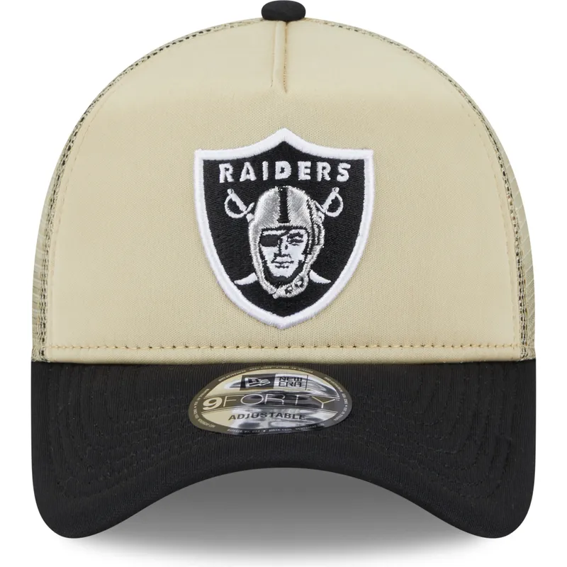 shapka-izvita-traker-bezhov-snapbek-9forty-a-frame-all-day-na-las-vegas-raiders-nfl-ot-new-era