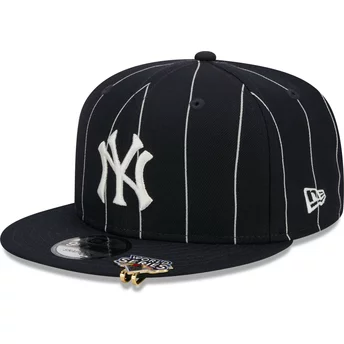 New Era Flat Brim 9FIFTY Pinstripe Visor Clip New York Yankees MLB Navy Blue Snapback Cap