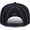 shapka-ploska-tmnosin-snapbek-9fifty-pinstripe-visor-clip-na-new-york-yankees-mlb-ot-new-era