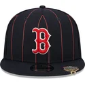 shapka-ploska-tmnosin-snapbek-9fifty-pinstripe-visor-clip-na-boston-red-sox-mlb-ot-new-era