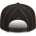 shapka-ploska-cherna-snapbek-9fifty-pinstripe-visor-clip-na-san-francisco-giants-mlb-ot-new-era