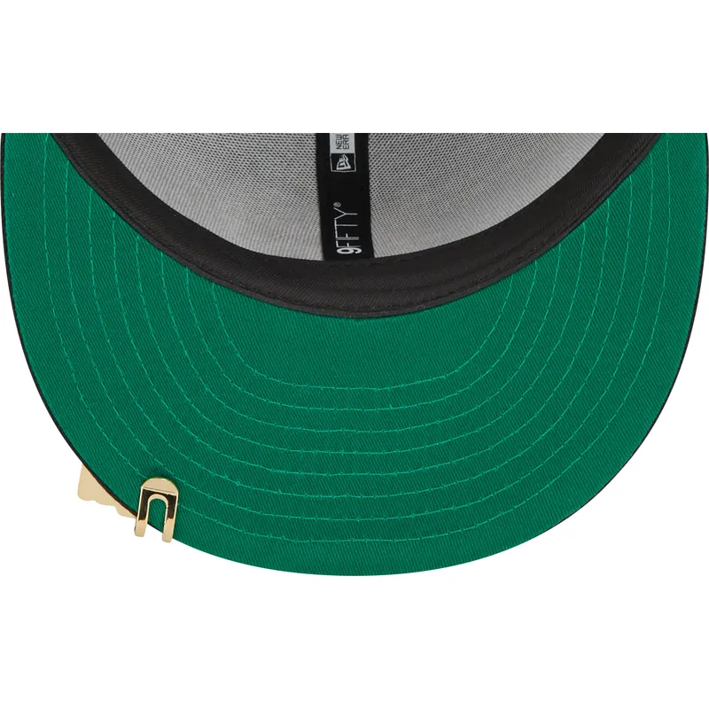 shapka-ploska-cherna-snapbek-9fifty-pinstripe-visor-clip-na-san-francisco-giants-mlb-ot-new-era