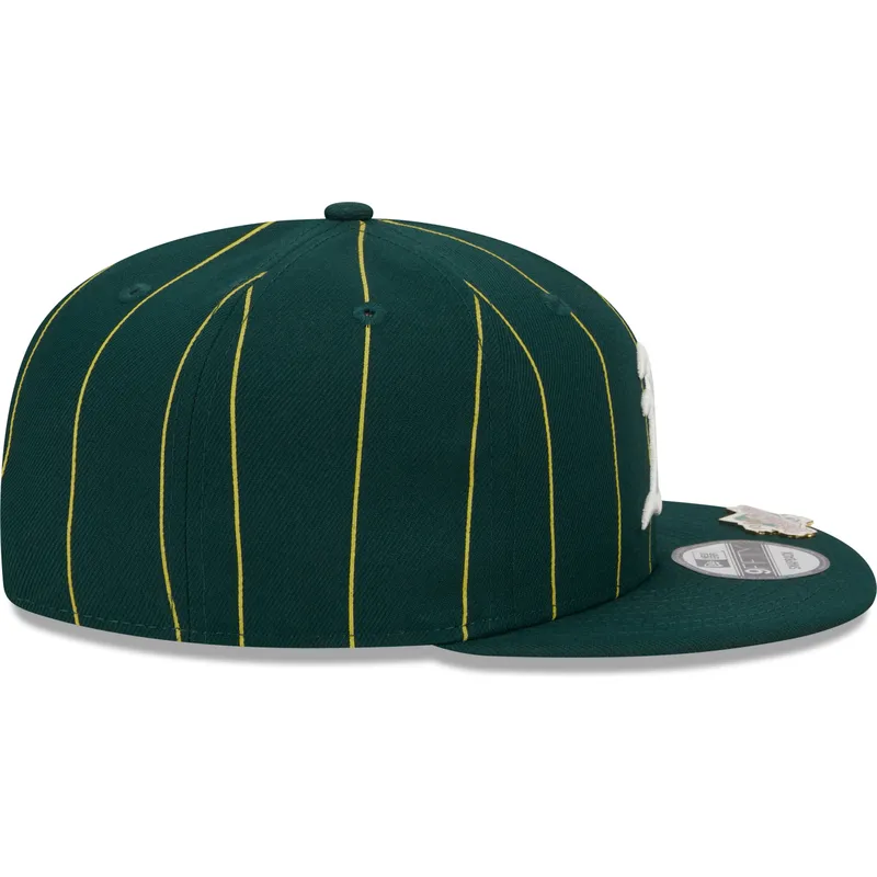 shapka-ploska-zelena-snapbek-9fifty-pinstripe-visor-clip-na-oakland-athletics-mlb-ot-new-era