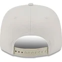 shapka-izvita-bezhov-snapbek-9fifty-seasonal-na-mclaren-racing-formula-1-ot-new-era