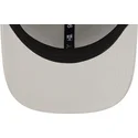 shapka-izvita-bezhov-snapbek-9fifty-seasonal-na-mclaren-racing-formula-1-ot-new-era