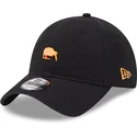 shapka-izvita-cherna-reguliruem-9twenty-heritage-pin-badge-na-mclaren-racing-formula-1-ot-new-era
