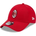 shapka-izvita-chervena-reguliruem-9forty-core-na-ac-milan-serie-a-ot-new-era