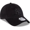 casquette-courbee-noire-ajustable-avec-logo-noir-9forty-cord-new-york-yankees-mlb-new-era