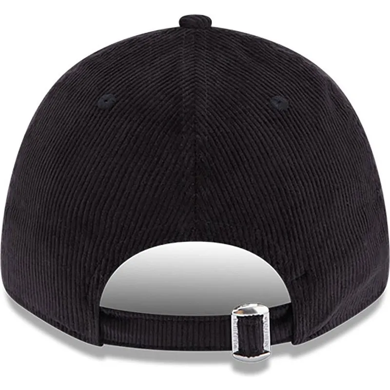 shapka-izvita-cherna-reguliruem-9forty-cord-na-new-york-yankees-mlb-ot-new-era shapka-izvita-cherna-reguliruem-9forty-cord-na-new-york-yankees-mlb-ot-new-era