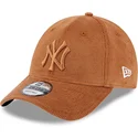 shapka-izvita-kafyav-reguliruem-9forty-cord-na-new-york-yankees-mlb-ot-new-era