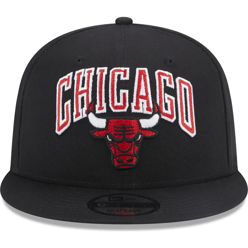 shapka-ploska-cherna-snapbek-9fifty-patch-na-chicago-bulls-nba-ot-new-era