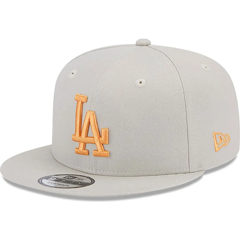 shapka-ploska-bezhov-snapbek-9fifty-side-patch-na-los-angeles-dodgers-mlb-ot-new-era shapka-ploska-bezhov-snapbek-9fifty-side-patch-na-los-angeles-dodgers-mlb-ot-new-era