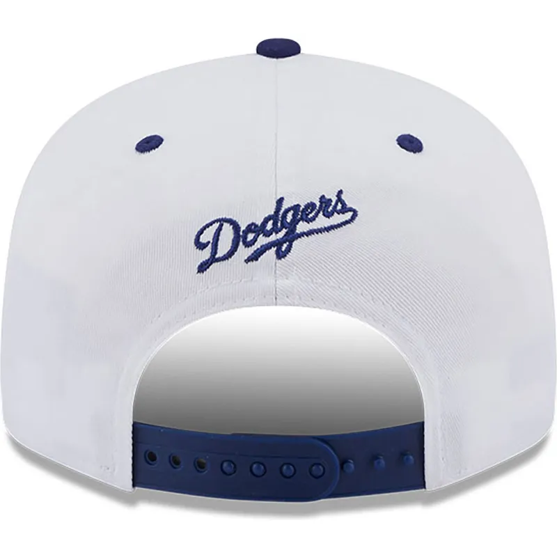 shapka-ploska-sinya-snapbek-9fifty-white-crown-patch-na-los-angeles-dodgers-mlb-ot-new-era