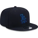 shapka-ploska-tmnosin-snapbek-9fifty-repreve-na-los-angeles-dodgers-mlb-ot-new-era