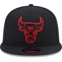 shapka-ploska-cherna-snapbek-9fifty-repreve-na-chicago-bulls-nba-ot-new-era