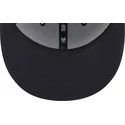 shapka-ploska-tmnosin-prilepnala-59fifty-team-outline-na-new-york-yankees-mlb-ot-new-era