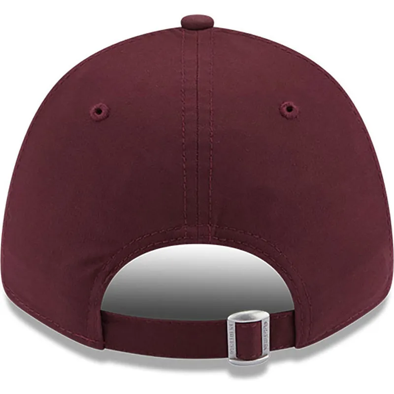 shapka-izvita-chervena-reguliruem-9forty-repreve-na-new-york-yankees-mlb-ot-new-era