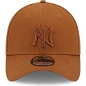 shapka-izvita-kafyav-prilepnala-39thirty-league-essential-na-new-york-yankees-mlb-ot-new-era