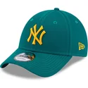 shapka-izvita-zelena-reguliruem-9forty-league-essential-na-new-york-yankees-mlb-ot-new-era