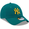 casquette-courbee-verte-ajustable-avec-logo-jaune-9forty-league-essential-new-york-yankees-mlb-new-era