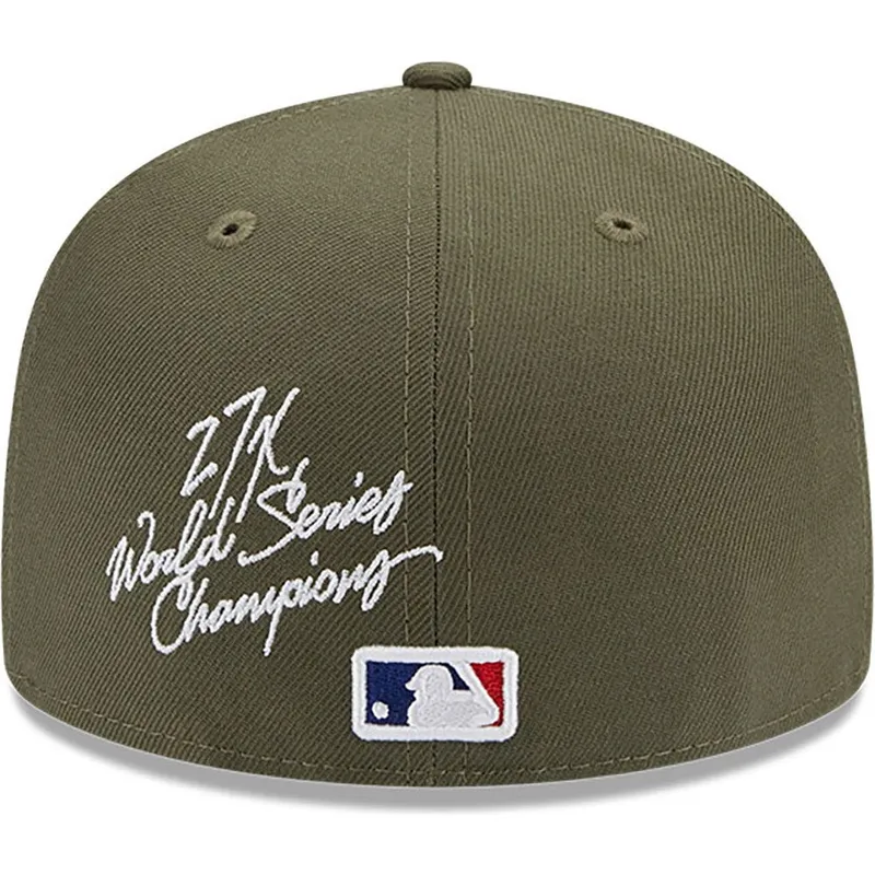 shapka-ploska-zelena-prilepnala-59fifty-world-series-na-new-york-yankees-mlb-ot-new-era shapka-ploska-zelena-prilepnala-59fifty-world-series-na-new-york-yankees-mlb-ot-new-era