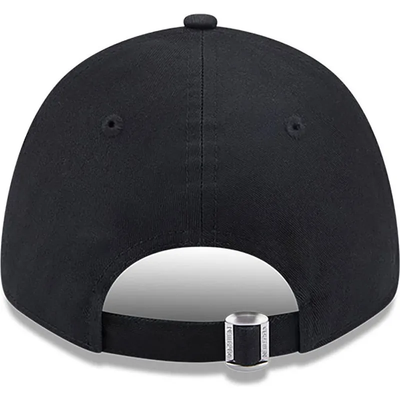 shapka-izvita-cherna-reguliruem-9forty-koi-fish-na-new-york-yankees-mlb-ot-new-era