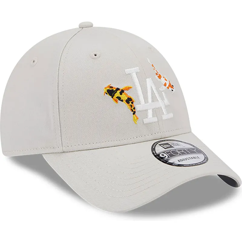 shapka-izvita-bezhov-reguliruem-9forty-koi-fish-na-los-angeles-dodgers-mlb-ot-new-era