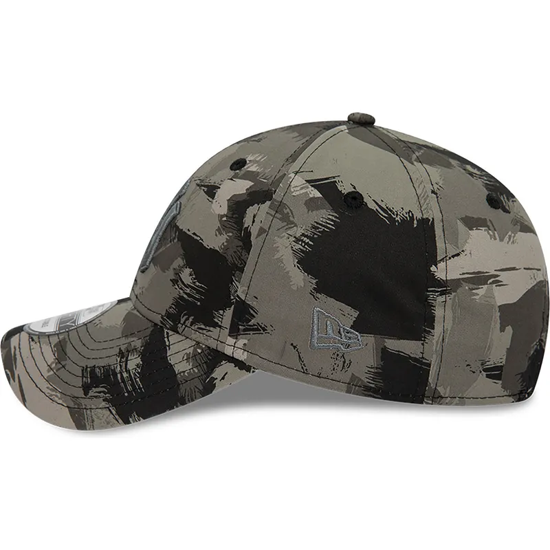 shapka-izvita-kamuflazh-reguliruem-9forty-all-over-print-painted-na-new-york-yankees-mlb-ot-new-era shapka-izvita-kamuflazh-reguliruem-9forty-all-over-print-painted-na-new-york-yankees-mlb-ot-new-era