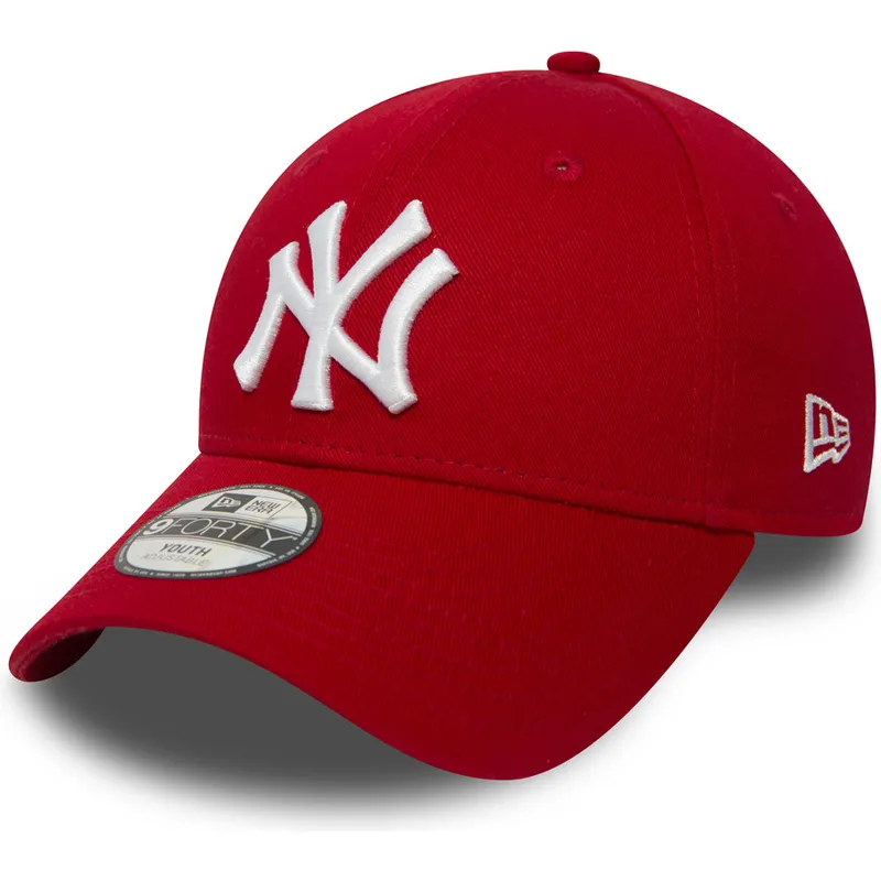 shapka-izvita-chervena-reguliruem-za-deca-9forty-essential-na-new-york-yankees-mlb-ot-new-era