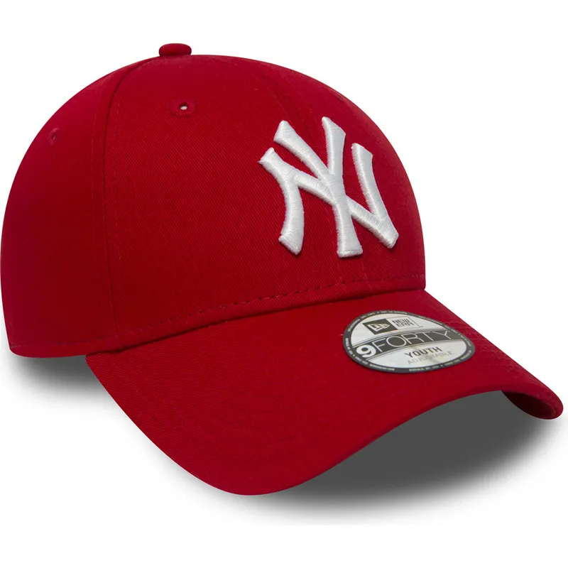 chervena-izvita-reguliruema-shapka-za-deca-9forty-essential-na-new-york-yankees-mlb-ot-new-era