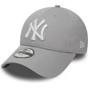 shapka-izvita-siv-reguliruem-za-deca-9forty-essential-na-new-york-yankees-mlb-ot-new-era