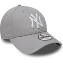 gra-justerbar-buet-kasket-til-dreng-9forty-essential-fra-new-york-yankees-mlb-af-new-era