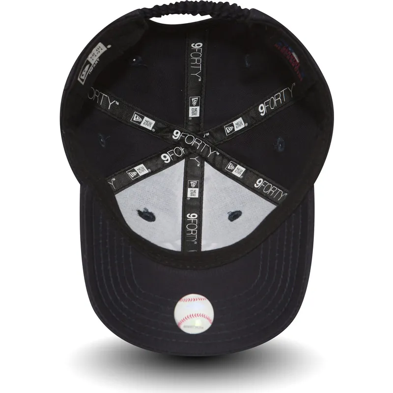 shapka-izvita-sinya-reguliruema-za-deca-9forty-essential-na-new-york-yankees-mlb-ot-new-era shapka-izvita-sinya-reguliruema-za-deca-9forty-essential-na-new-york-yankees-mlb-ot-new-era