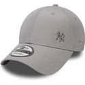 shapka-izvita-siv-reguliruema-9forty-flawless-na-new-york-yankees-mlb-ot-new-era