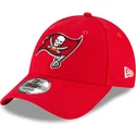 shapka-izvita-chervena-reguliruem-9forty-na-tampa-bay-buccaneers-nfl-ot-new-era