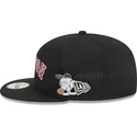 shapka-ploska-cherna-snapbek-9fifty-post-up-pin-na-boston-red-sox-mlb-ot-new-era