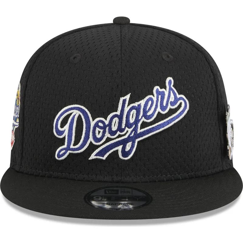 shapka-ploska-cherna-snapbek-9fifty-post-up-pin-na-los-angeles-dodgers-mlb-ot-new-era