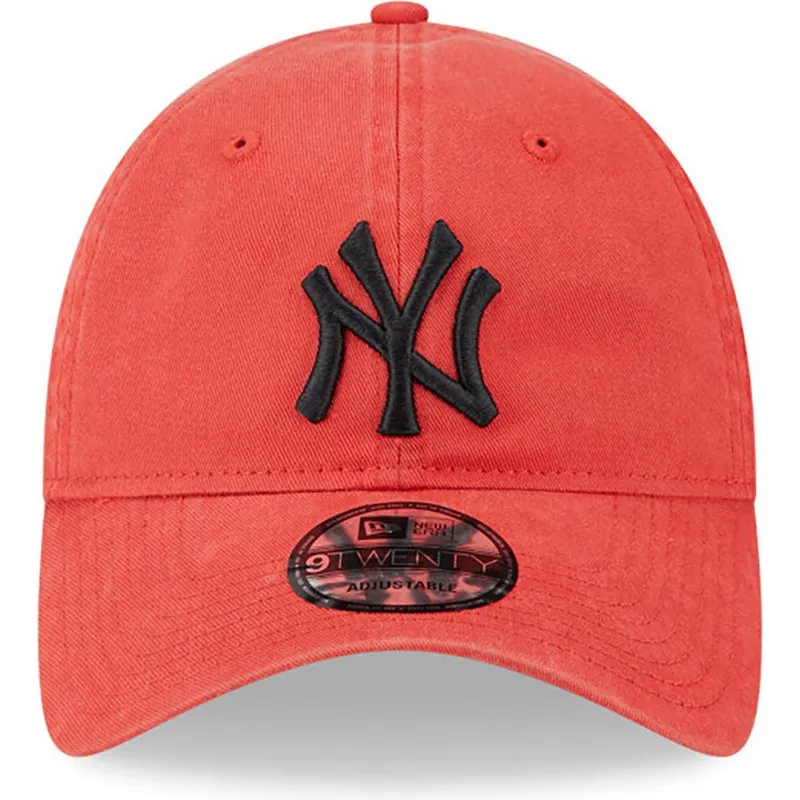shapka-izvita-chervena-reguliruem-9twenty-league-essential-na-new-york-yankees-mlb-ot-new-era