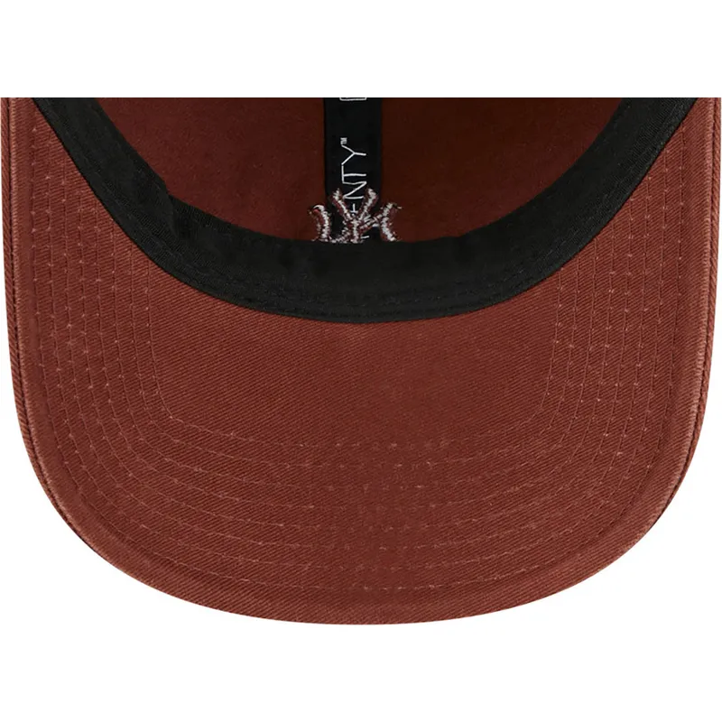 shapka-izvita-kafyav-reguliruem-9twenty-mini-na-new-york-yankees-mlb-ot-new-era