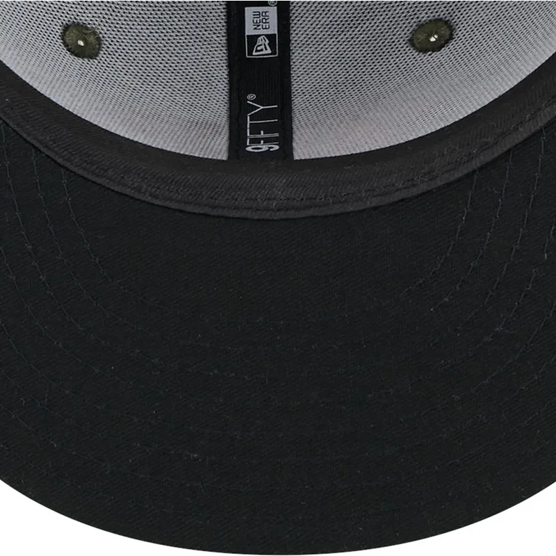 shapka-ploska-zelena-snapbek-za-deca-9fifty-na-superman-dc-comics-ot-new-era