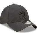 shapka-izvita-cherna-reguliruem-9twenty-gore-tex-na-new-york-yankees-mlb-ot-new-era