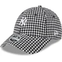 shapka-izvita-cherna-reguliruem-9forty-houndstooth-na-new-york-yankees-mlb-ot-new-era