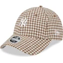 shapka-izvita-kafyav-reguliruem-9forty-houndstooth-na-new-york-yankees-mlb-ot-new-era