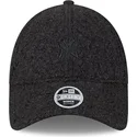 shapka-izvita-cherna-reguliruem-9forty-hypertexture-na-new-york-yankees-mlb-ot-new-era