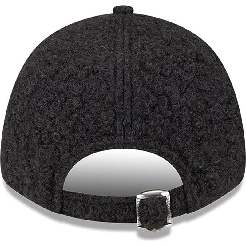 shapka-izvita-cherna-reguliruem-9forty-hypertexture-na-new-york-yankees-mlb-ot-new-era