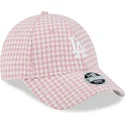 shapka-izvita-roza-reguliruem-9forty-houndstooth-na-los-angeles-dodgers-mlb-ot-new-era