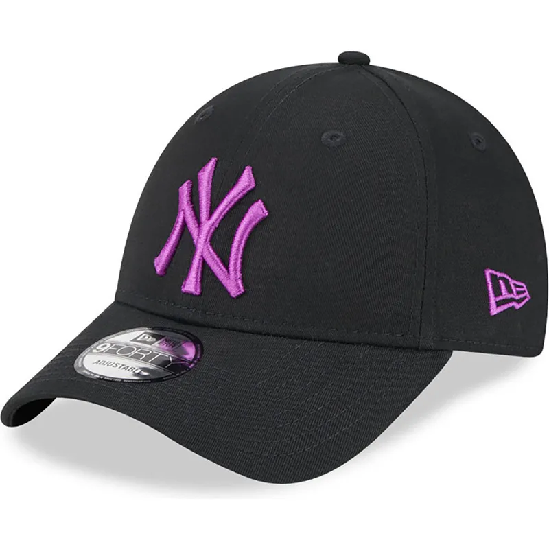 gorra-curva-negra-ajustable-con-logo-violeta-9forty-league-essential-de-new-york-yankees-mlb-de-new-era